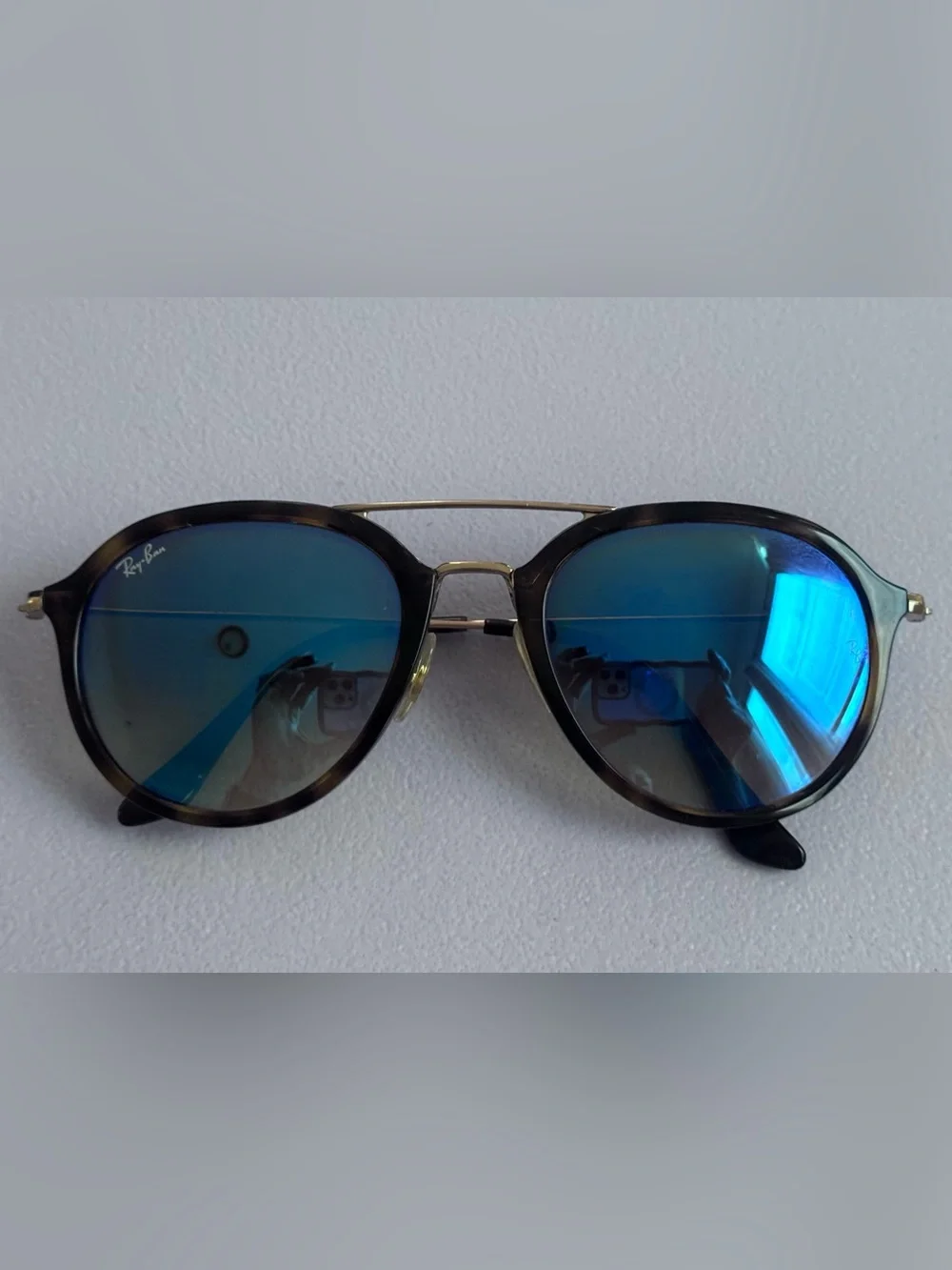 Ray-Ban RB4253 Men’s Tortoiseshell Frame Blue Mirrored Lens Sunglasses